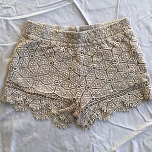 UO Urban Outfitters Cream Lace Shorts